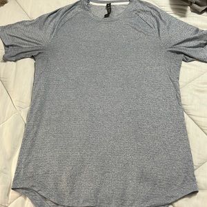 Lululemon Mens Drysense training short sleeve shirt